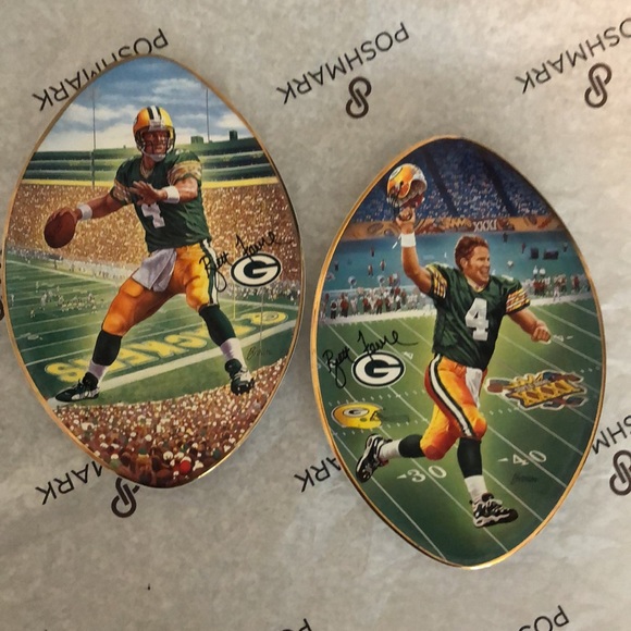 Set of BRETT FAVRE 1997 collector plates - Picture 4 of 10